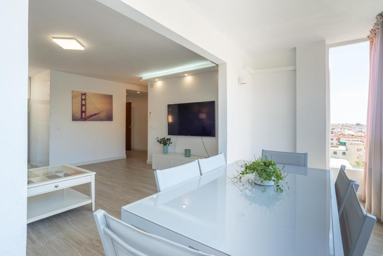 Atalaya Beach By Ele Apartments Rincón de la Victoria Exterior photo